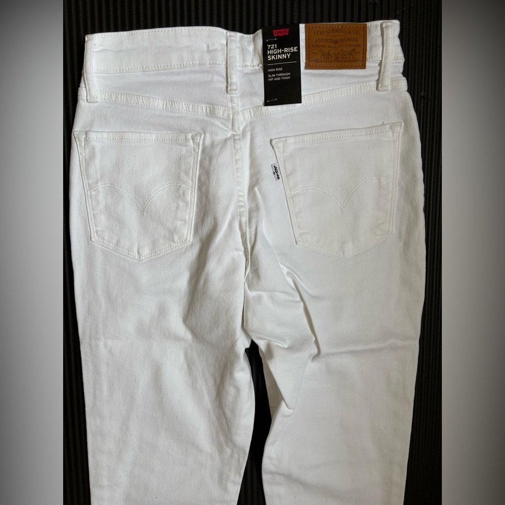 Levi's 721 High Rise Women’s Skinny Jeans - Picture 6 of 7